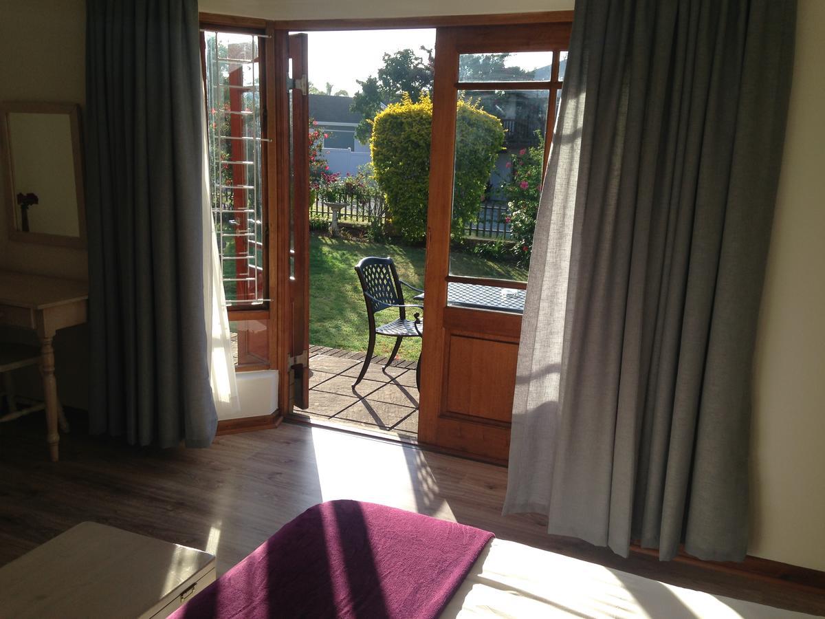 Blue Fern Of Knysna Bed and Breakfast Buitenkant foto