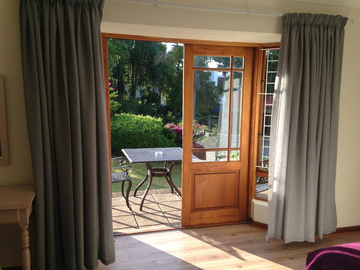Blue Fern Of Knysna Bed and Breakfast Buitenkant foto