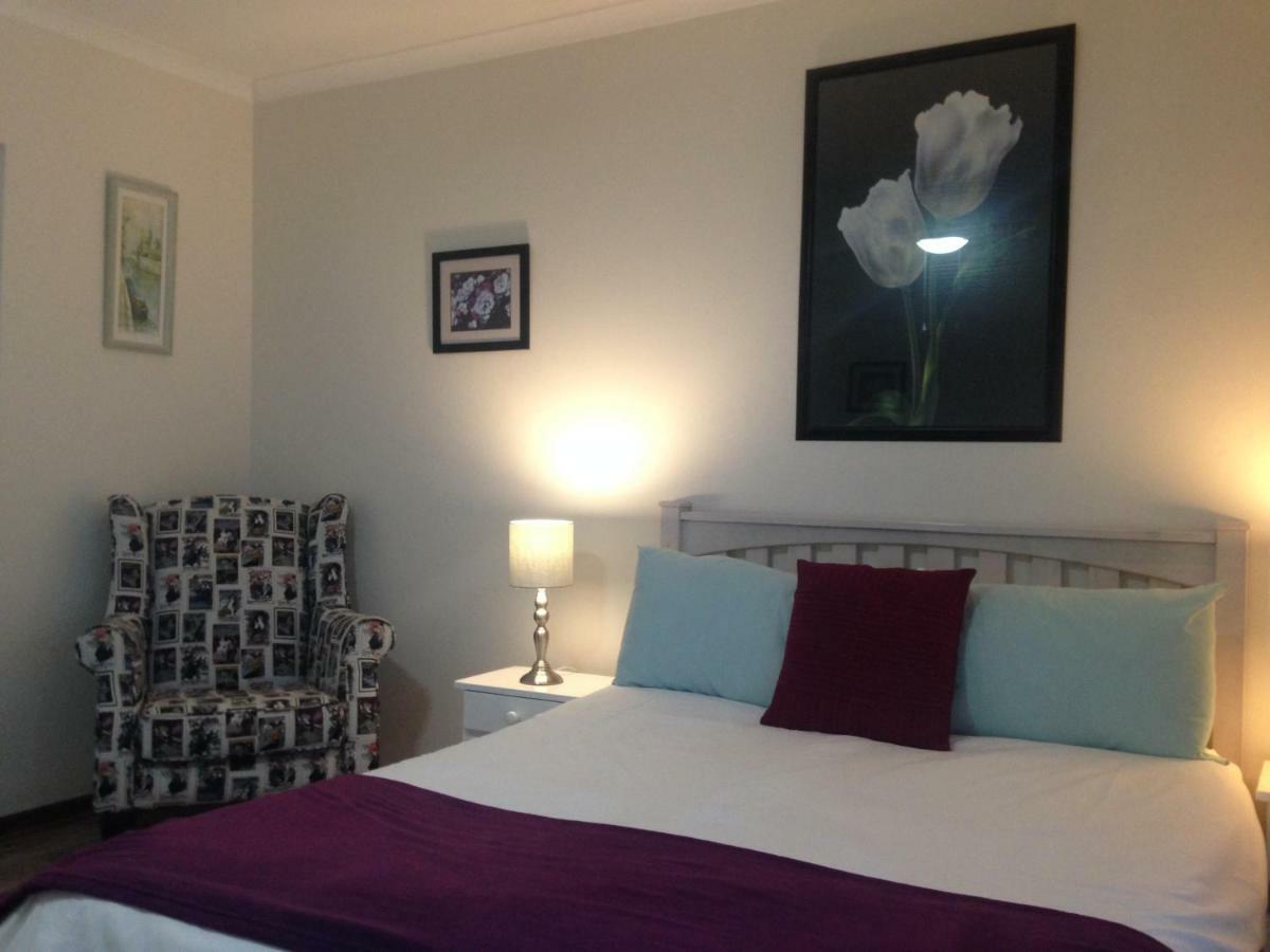 Blue Fern Of Knysna Bed and Breakfast Buitenkant foto