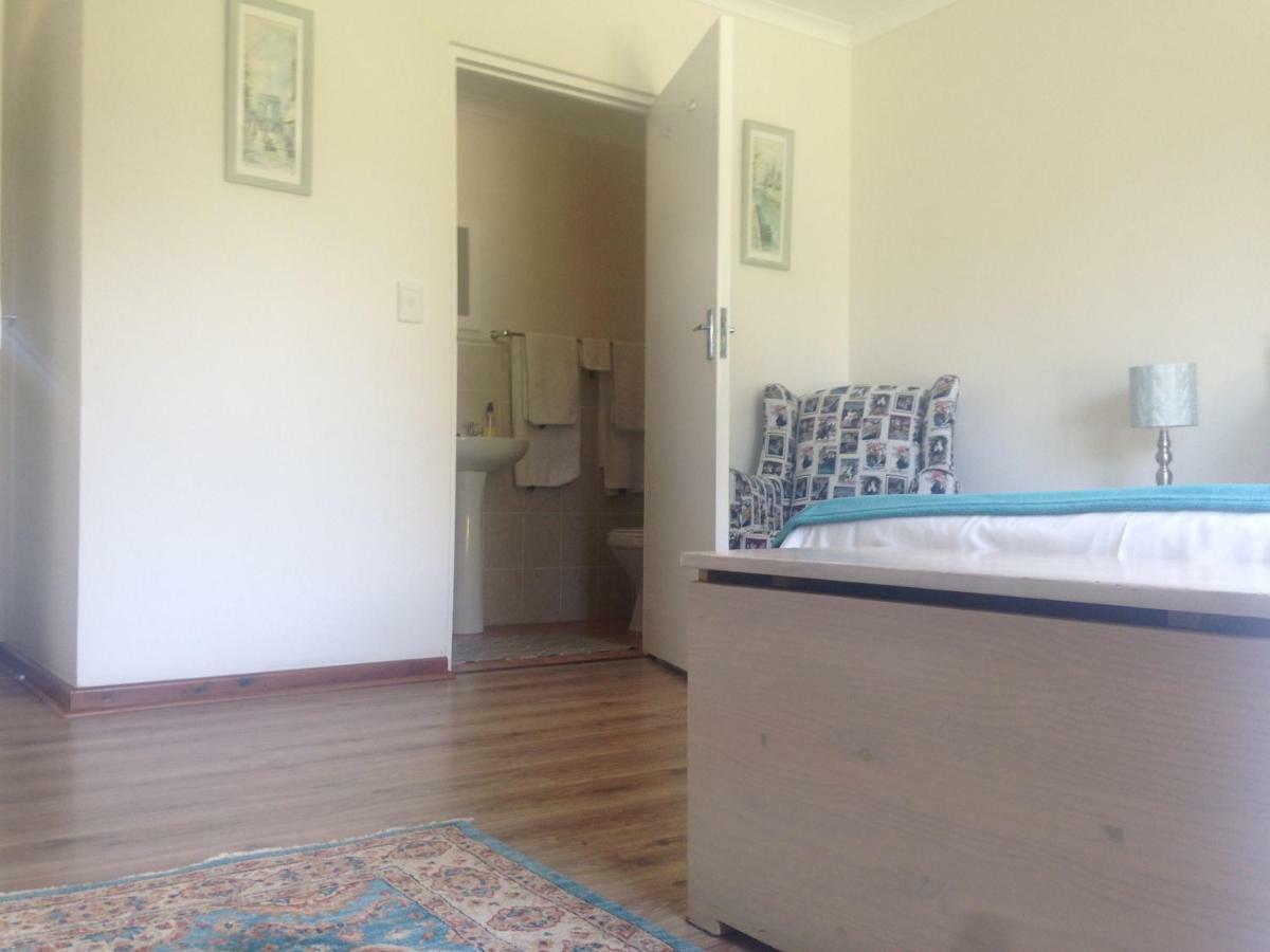 Blue Fern Of Knysna Bed and Breakfast Buitenkant foto