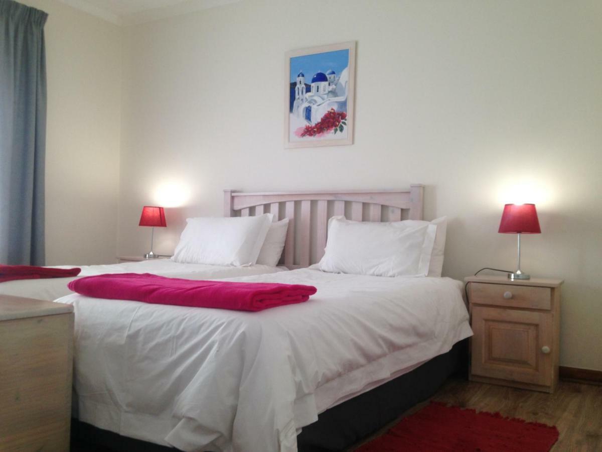 Blue Fern Of Knysna Bed and Breakfast Buitenkant foto